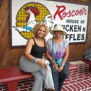 Meet your Posher, Adrienne